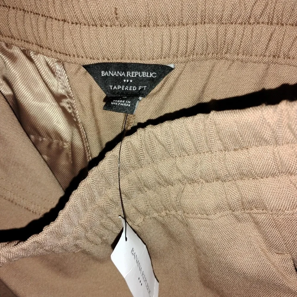 Mens Banana Republic Tapered Fit Drawstring Dress Pants - Tan/Khaki - Large